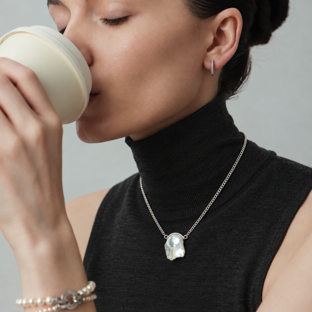 NOVA Baroque Pearl Pendant Necklace