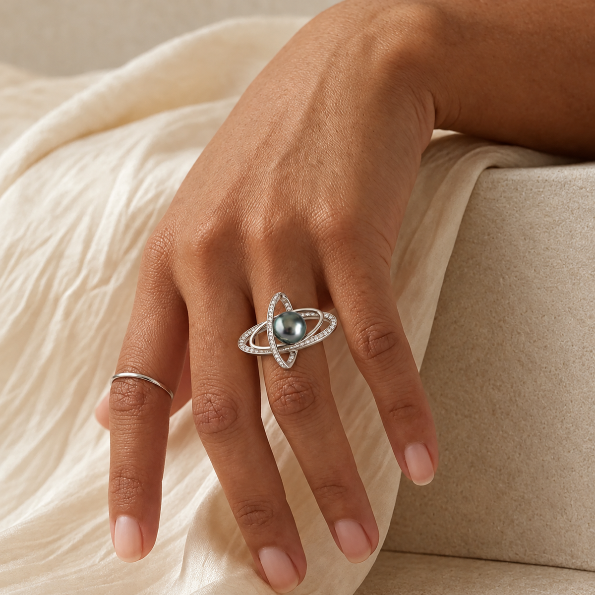 CALLISTO Tahitian Pearl Orbit Ring