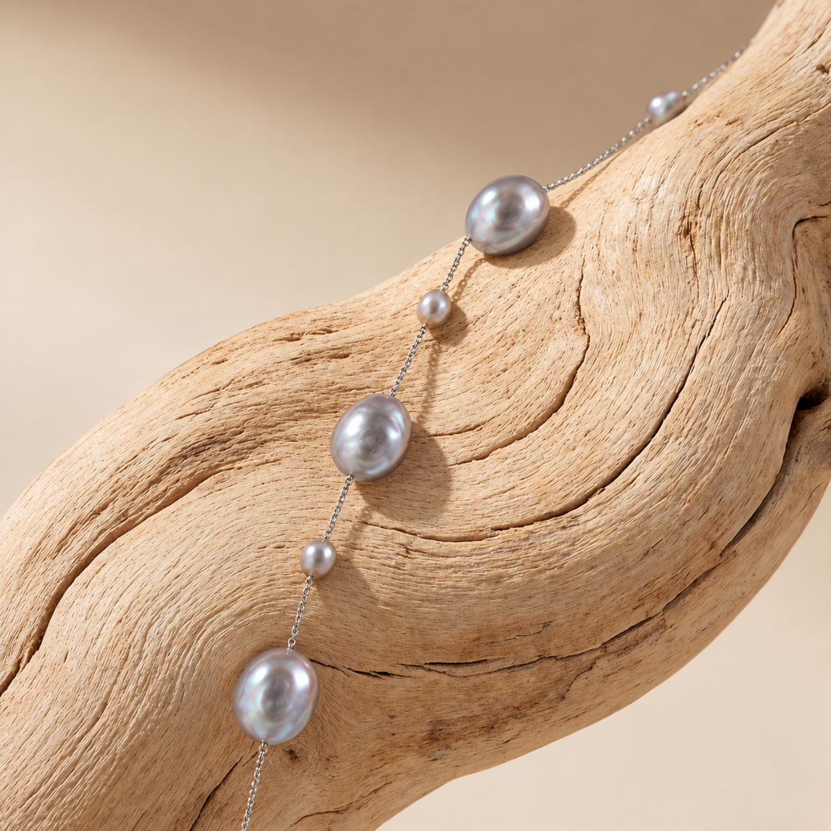SOLENE Keshi Pearl Necklace and Bracelet Set